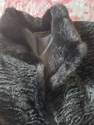 Abrigo de mujer negro