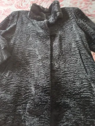 Abrigo de mujer negro