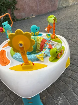 Mesa de juego para bebé