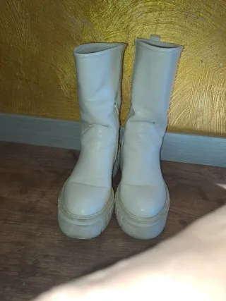 Botas blancas con plataforma