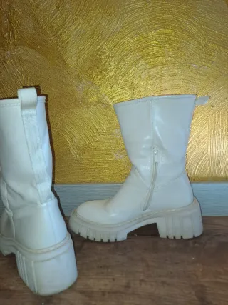Botas blancas con plataforma