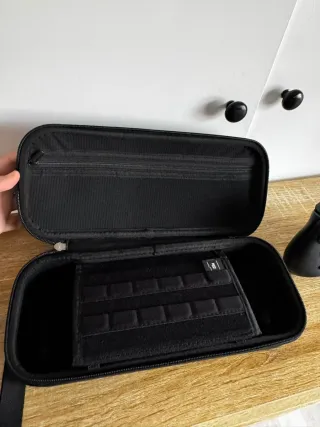 NYXI - Funda y Mandos para Nintendo Switch