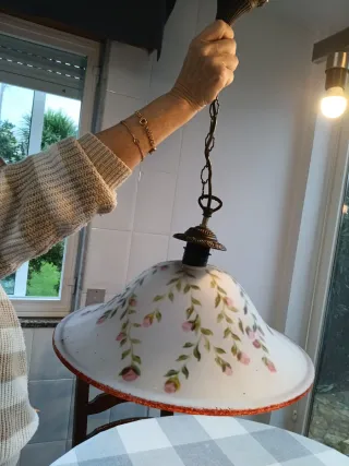 Lámpara colgante cristal flores rosas