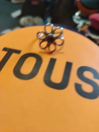 Anillo Tous Flor de amatista y plata de ley