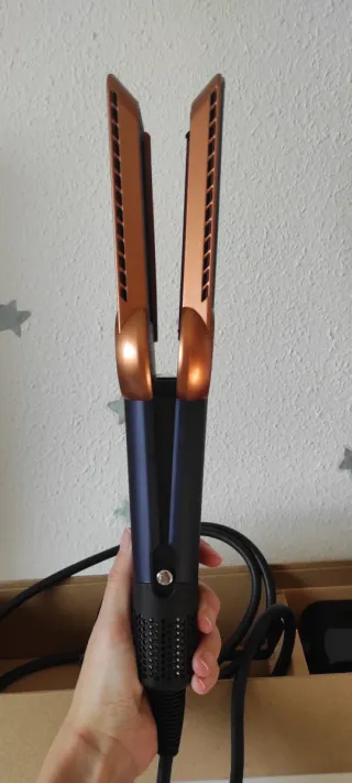 Plancha Dyson Airstrait