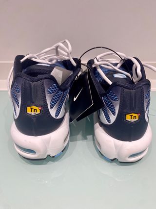 Nike Air Max Tuned 1 Azul y Blanco