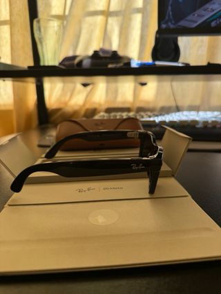 Ray-Ban Meta Smart Glasses Case - negro