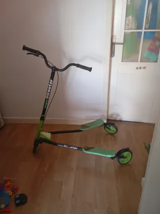 Patinete de 3 ruedas Super Streetar