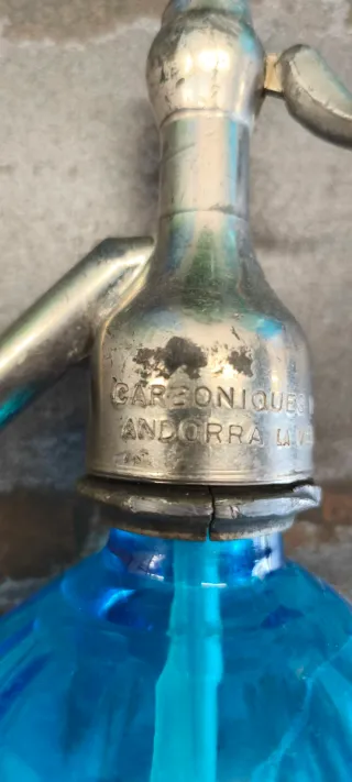 Sifón antiguo piramidal Andorra