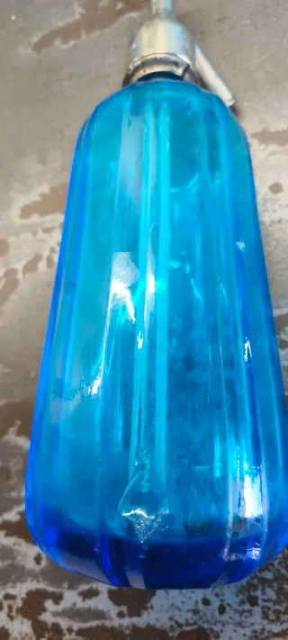 Sifón antiguo piramidal Andorra