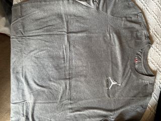 Camiseta Jordan Talla L Gris