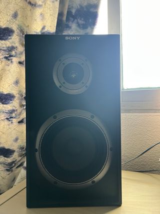Minicadena Sony XO-D301+dos altavoces