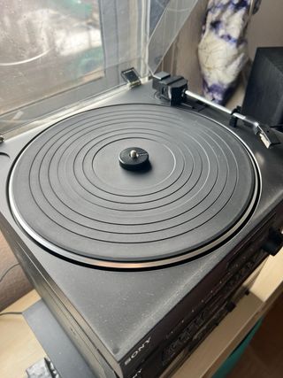 Minicadena Sony XO-D301+dos altavoces