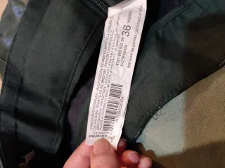 Falda polipiel verde Stradivarius