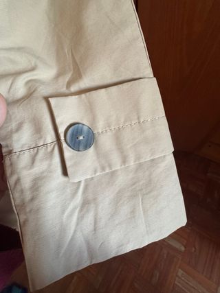 Gabardina Zara niña Talla 10 Beige