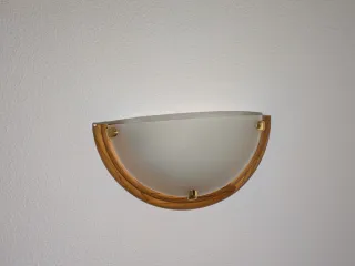 Lámpara de pared madera y cristal