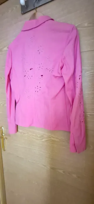 Chaqueta Cortefiel color rosa Talla 40