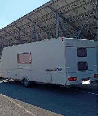 Caravana Sterckeman modelo 526 CE con 3 ambientes