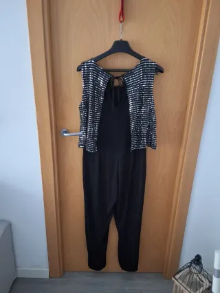 Mono fiesta lentejuelas talla 40