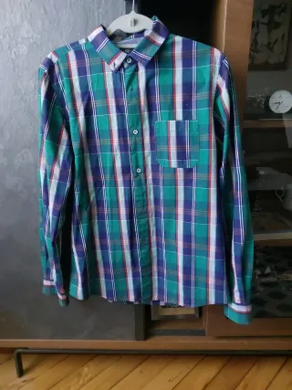 Camisa de cuadros azul y verde