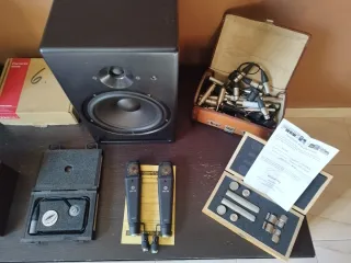 Vendita per chiusura studio di registrazione