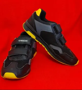 Scarpe bambino Geox J Pavel Boy J0415A