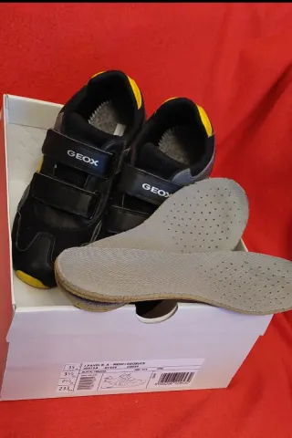 Scarpe bambino Geox J Pavel Boy J0415A