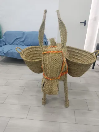 Burrito de esparto con alforjas