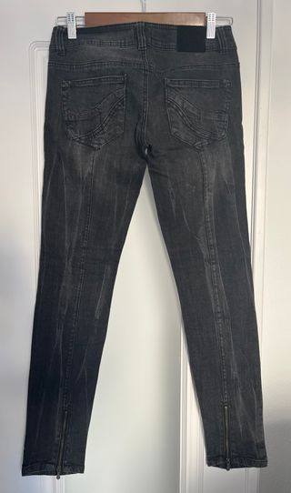 Pack 4 vaqueros Talla 36