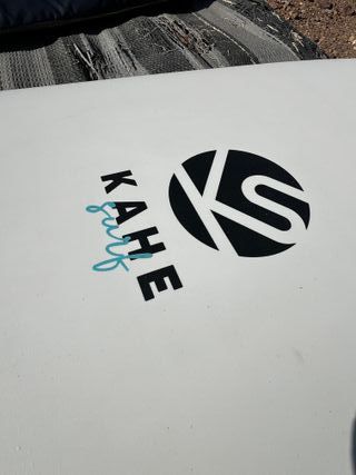 Tabla de surf motorizada Kahe 8' (como nueva)