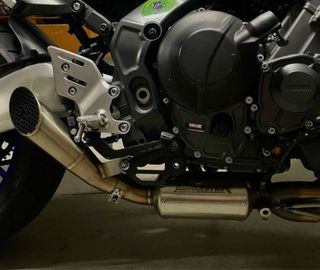 Escape Yamaha MT-09 Dominator - GP pro