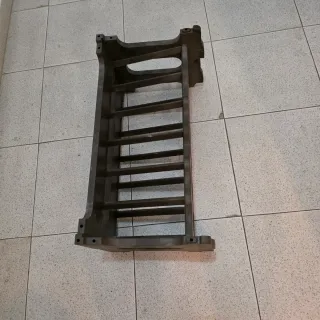 8 Scaffalature modulare per vino 6x8 = per 48 bot