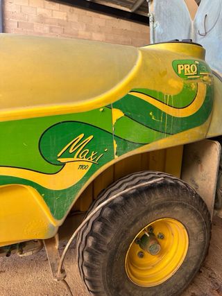 Sulfatadora 1100L Remolque