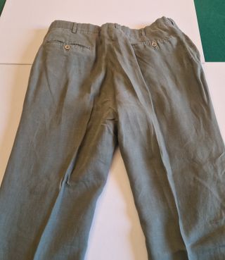 Pantaloni sartoriali verdi in lino