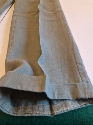 Pantaloni sartoriali verdi in lino