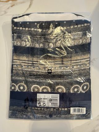 Camisa con estampado étnico