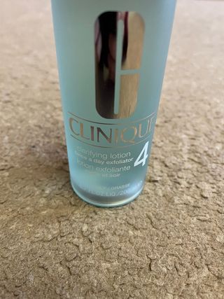 Loción Exfoliante Clinique Clarifying Lotion 4