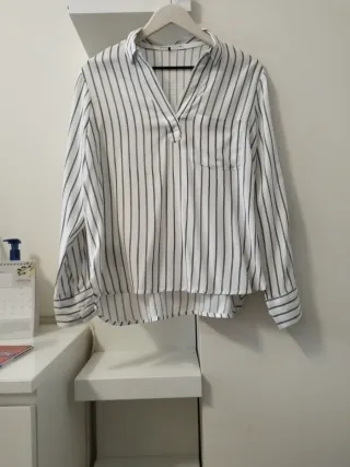 Camisa Rayas Blanco y Negro