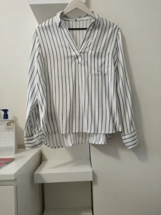 Camisa Rayas Blanco y Negro