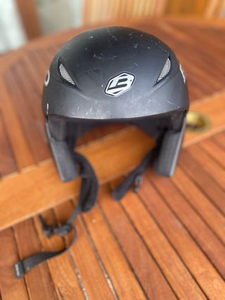 Casco de esquí negro para adulto marca Brico