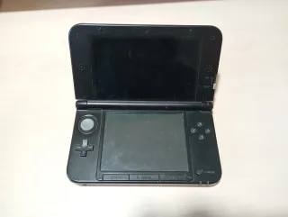Nintendo 3DS XL Rossa