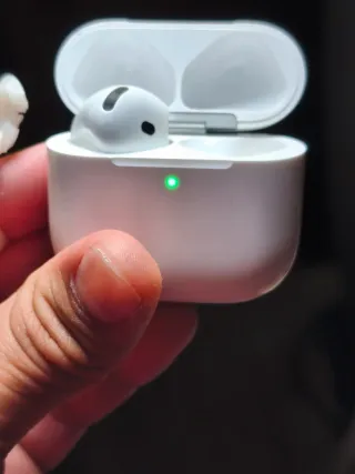 Airpods 4 Blancos