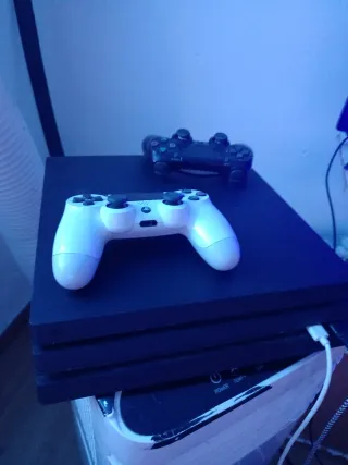 PS4 Pro 1TB Nero