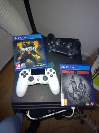PS4 Pro 1TB Nero