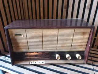 Radio Philips Antigua.