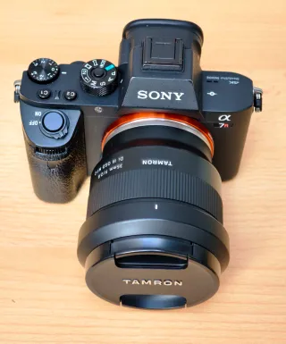 Tamron 35mm F/2.8 Di III OSD M1:2 Sony E