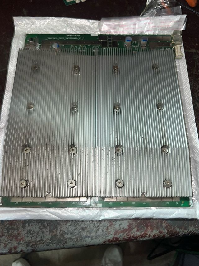 Placa Hashboard Antminer S19 95TH/s