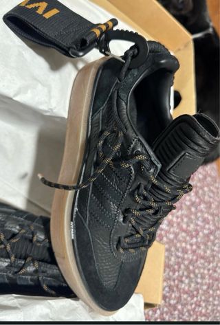 Zapatillas Adidas x Ivy Park Negras Marrones