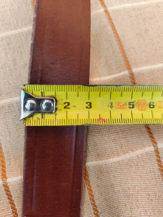 Cinturón de cuero hecho a mano resistente