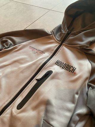 Sudadera Hoodrich gris con capucha
